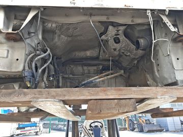 КАБИНА НА MAZDA BONGO SE28T R2