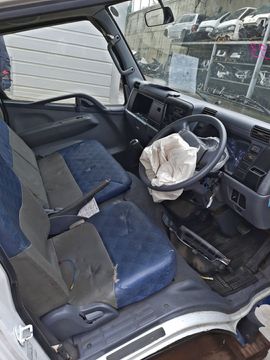 КАБИНА НА MITSUBISHI CANTER FE70B 4M42