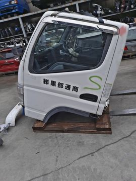 КАБИНА НА MITSUBISHI CANTER FE70B 4M42