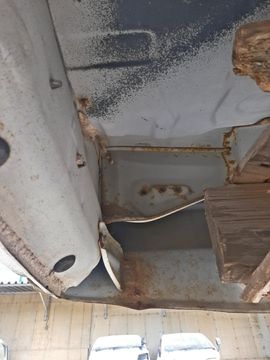 КАБИНА НА MAZDA BONGO SE88M