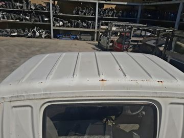 КАБИНА НА MAZDA BONGO SE88M
