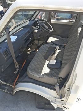 КАБИНА НА MAZDA BONGO SE88M