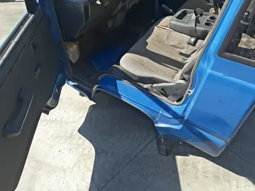 КАБИНА НА TOYOTA TOWN ACE KM51