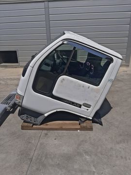 КАБИНА НА NISSAN ATLAS H2F23 KA20DE