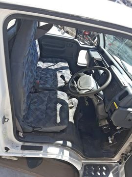 КАБИНА НА NISSAN ATLAS H2F23 KA20DE