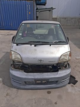 КАБИНА НА TOYOTA LITE ACE KM70