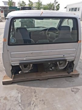 КАБИНА НА TOYOTA LITE ACE KM70