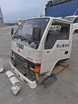 КАБИНА НА MITSUBISHI CANTER FB308