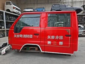 КАБИНА НА TOYOTA DYNA YY101 3Y