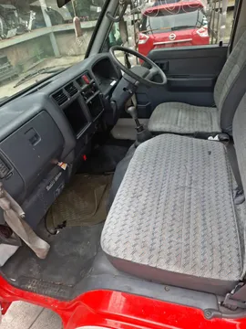 КАБИНА НА TOYOTA DYNA YY101 3Y