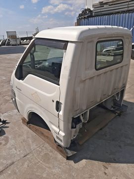 КАБИНА НА NISSAN VANETTE SK82TN