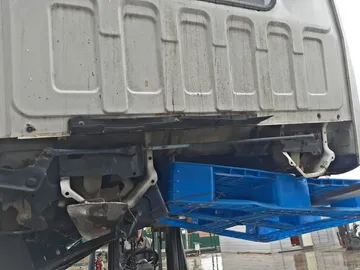 КАБИНА НА ISUZU ELF NKR58