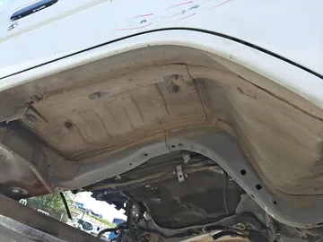 КАБИНА НА TOYOTA DYNA LY211