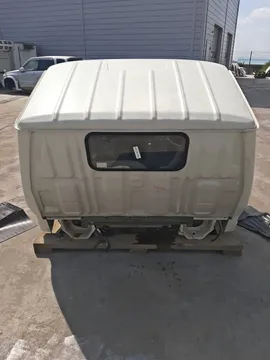 КАБИНА НА TOYOTA DYNA LY211