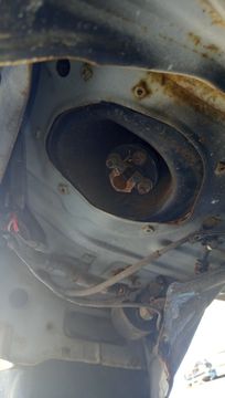 КАБИНА НА TOYOTA HIACE LH80 2L