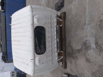 КАБИНА НА NISSAN ATLAS H4F23 KA20DE
