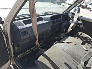 КАБИНА НА NISSAN VANETTE SE88MN F8