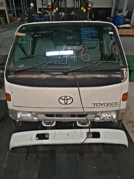 КАБИНА НА TOYOTA TOYOACE YY131