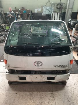 КАБИНА НА TOYOTA TOYOACE YY201 3Y