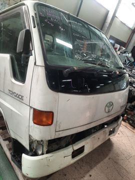 КАБИНА НА TOYOTA TOYOACE YY201 3Y