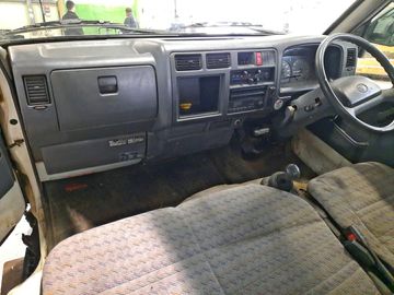 КАБИНА НА TOYOTA TOYOACE LY101 3Y