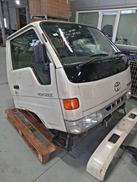 КАБИНА НА TOYOTA TOYOACE LY101 3Y