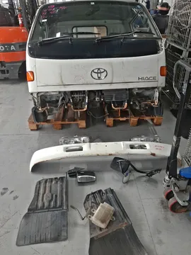 КАБИНА НА TOYOTA TOYOACE YY101 3Y