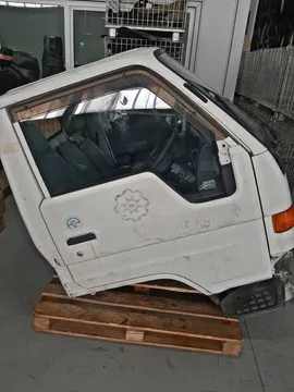 КАБИНА НА TOYOTA TOYOACE YY101 3Y