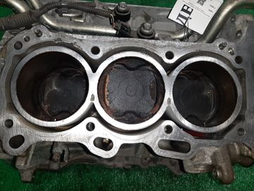 БЛОК ДВИГАТЕЛЯ НА TOYOTA ESTIMA GSR55W 2GR-FE