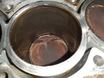 БЛОК ДВИГАТЕЛЯ НА MITSUBISHI GALANT FORTIS CY4A 4B11