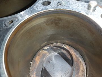 БЛОК ДВИГАТЕЛЯ НА NISSAN ELGRAND ALWE50 VG33E