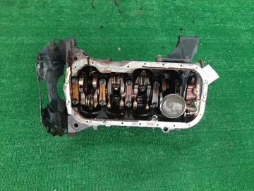 БЛОК ДВИГАТЕЛЯ НА TOYOTA COROLLA SPACIO AE111N 4A-FE