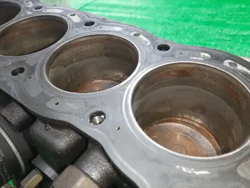 БЛОК ДВИГАТЕЛЯ НА TOYOTA CHASER GX100 1G-FE