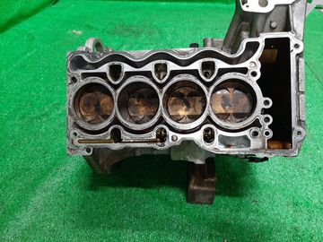 БЛОК ДВИГАТЕЛЯ НА BMW 320I E90 N46B20B