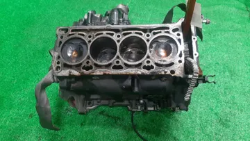 БЛОК ДВИГАТЕЛЯ НА AUDI A4 8K2 CDNB