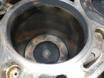 БЛОК ДВИГАТЕЛЯ НА PEUGEOT 3008 C2A DW10FC