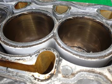 БЛОК ДВИГАТЕЛЯ НА BMW 320I E91 N46B20BD