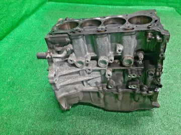 БЛОК ДВИГАТЕЛЯ НА TOYOTA NOAH ZRR70G 3ZR-FAE