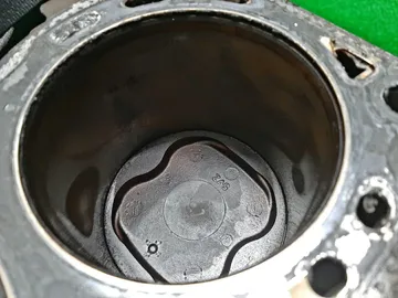 БЛОК ДВИГАТЕЛЯ НА TOYOTA GRANVIA VCH10W 5VZ-FE