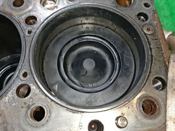 БЛОК ДВИГАТЕЛЯ НА TOYOTA DYNA XZU620D N04C-T