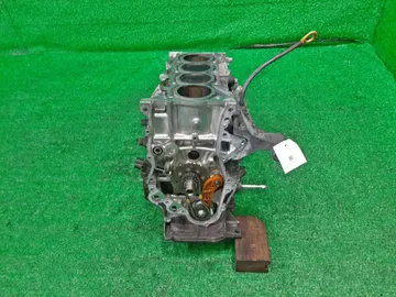 БЛОК ДВИГАТЕЛЯ НА TOYOTA ISIS ZGM15G 2ZR-FAE