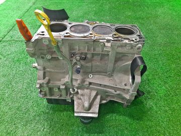 БЛОК ДВИГАТЕЛЯ НА MITSUBISHI GALANT FORTIS CY4A 4B11