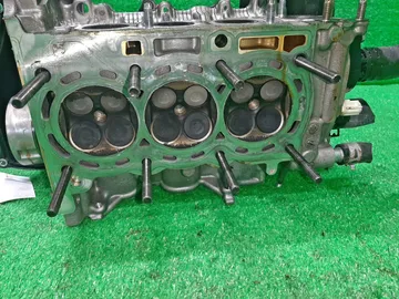 ГОЛОВКА БЛОКА НА TOYOTA PASSO KGC30 1KR-FE