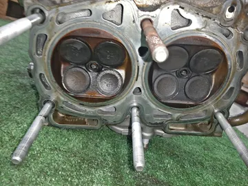 ГОЛОВКА БЛОКА НА SUBARU FORESTER SG5 EJ205