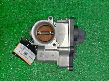 ДРОССЕЛЬНАЯ ЗАСЛОНКА НА NISSAN MARCH AK12 CR12DE
