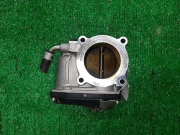 ДРОССЕЛЬНАЯ ЗАСЛОНКА НА MITSUBISHI GALANT FORTIS CY3A 4B10