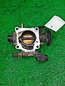 ДРОССЕЛЬНАЯ ЗАСЛОНКА НА TOYOTA WISH ZNE10G 1ZZ-FE