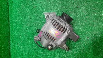 ГЕНЕРАТОР НА TOYOTA CALDINA AT211G 7A-FE