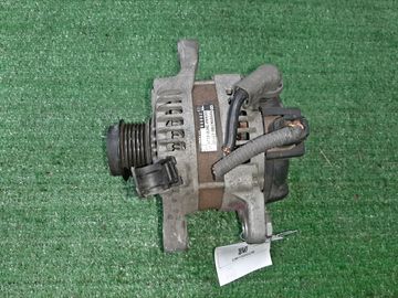 ГЕНЕРАТОР НА TOYOTA NOAH ZRR70G 3ZR-FE