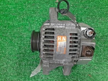 ГЕНЕРАТОР НА TOYOTA PORTE NNP11 1NZ-FE